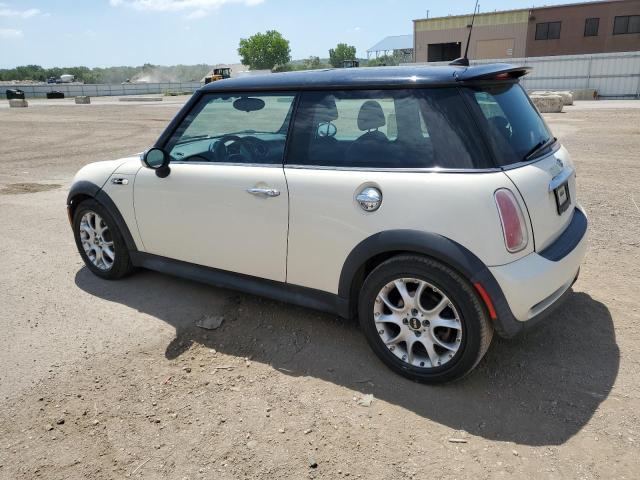 Photo 2 from auction – 2005 MINI COOPER S with VIN WMWRE33525TD98996