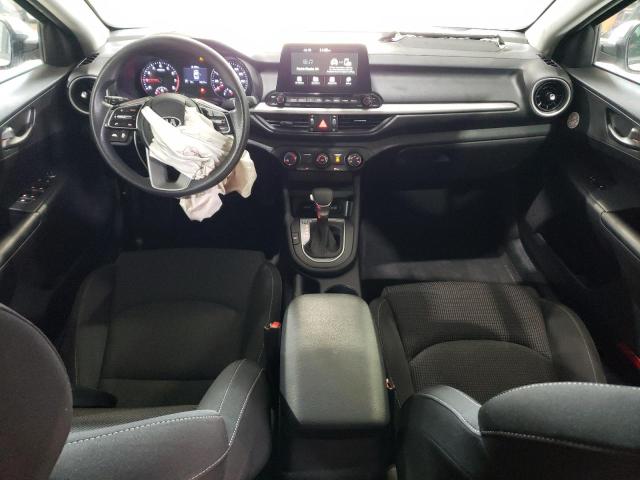 Photo 8 from auction – 2021 KIA FORTE FE with VIN 3KPF24AD4ME309464