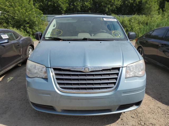 Photo 5 from auction – 2010 CHRYSLER TOWN & COU with VIN 2A4RR4DE2AR198186