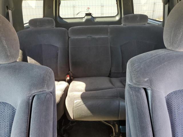Photo 10 from auction – 2002 CHEVROLET SUBURBAN C with VIN 1GNEC16TX2J100258