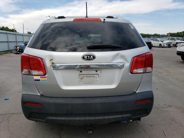 Photo 6 from auction – 2013 KIA SORENTO LX with VIN 5XYKTDA20DG319261