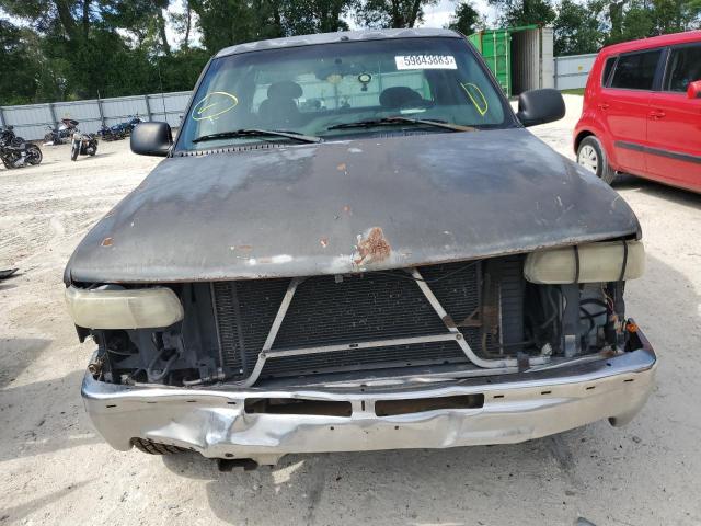 Photo 5 from auction – 2002 CHEVROLET SILVERADO with VIN 2GCEC19V221266225