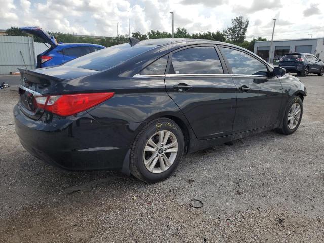 Photo 3 from auction – 2013 HYUNDAI SONATA GLS with VIN 5NPEB4AC3DH749450