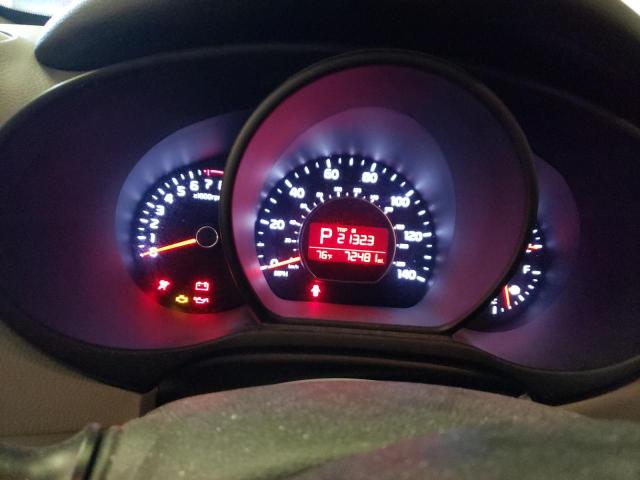 Foto 9 de la subasta – 2015 KIA SOUL con VIN KNDJN2A25F7232160
