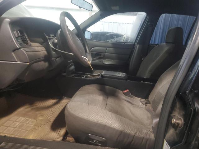 Photo 7 from auction – 2005 FORD CROWN VICT with VIN 2FAFP71WX5X172536