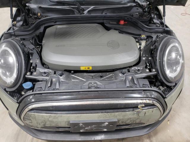 Photo 11 from auction – 2022 MINI COOPER SE with VIN WMW13DJ08N2R53226
