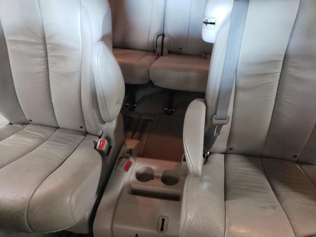 Photo 10 from auction – 2012 TOYOTA SIENNA XLE with VIN 5TDYK3DCXCS225613