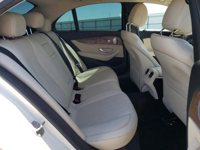 Photo 10 from auction – 2017 MERCEDES-BENZ E 300 with VIN WDDZF4JB5HA289076