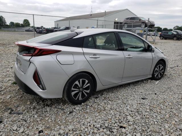 Photo 3 from auction – 2017 TOYOTA PRIUS PRIM with VIN JTDKARFP3H3058399