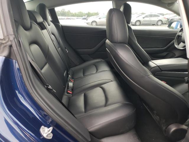 Photo 10 from auction – 2018 TESLA MODEL 3 with VIN 5YJ3E1EA4JF102376