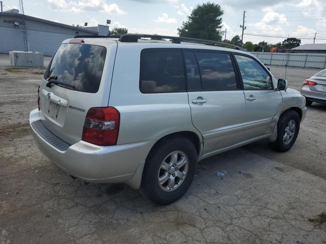 Photo 3 from auction – 2004 TOYOTA HIGHLANDER with VIN JTEDP21A840008722