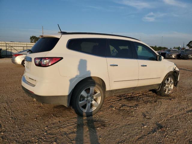 Photo 3 from auction – 2016 CHEVROLET TRAVERSE L with VIN 1GNKRJKD9GJ306940