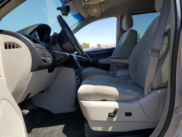 Photo 7 from auction – 2016 CHRYSLER TOWN & COU with VIN 2C4RC1BG4GR113139