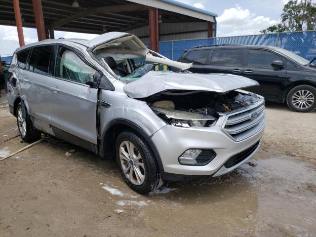 Photo 4 from auction – 2017 FORD ESCAPE SE with VIN 1FMCU0G9XHUA24148
