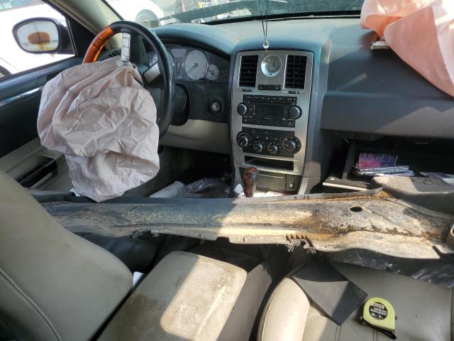 Photo 8 from auction – 2005 CHRYSLER 300C with VIN 2C3JA63H95H110171