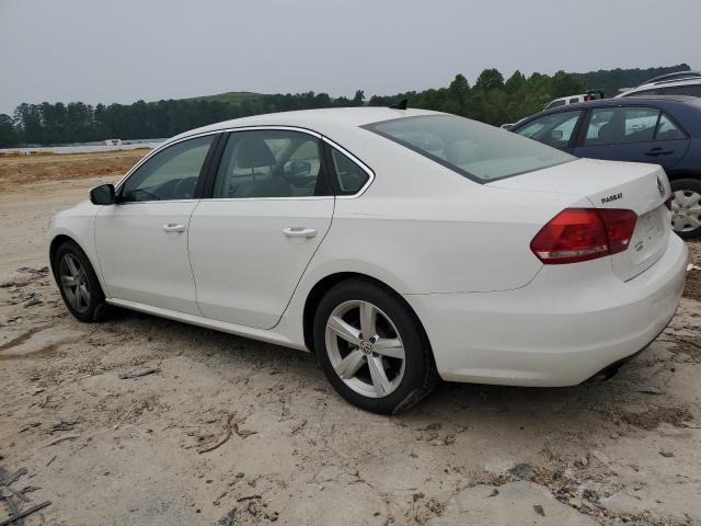 Photo 2 from auction – 2015 VOLKSWAGEN PASSAT S with VIN 1VWAT7A36FC086299