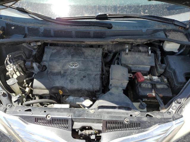 Photo 12 from auction – 2011 TOYOTA SIENNA XLE with VIN 5TDYK3DC7BS067133