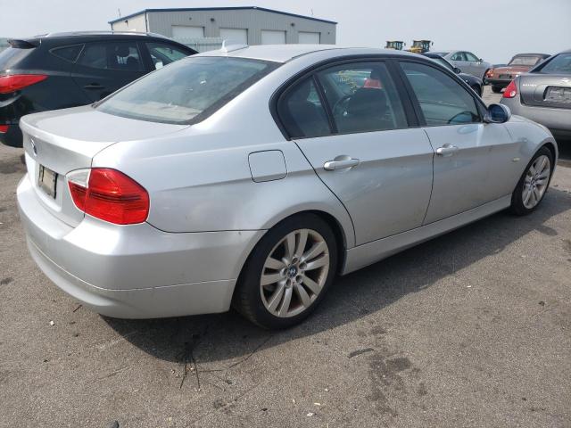 Photo 3 from auction – 2006 BMW 325 I with VIN WBAVB13506KR56733