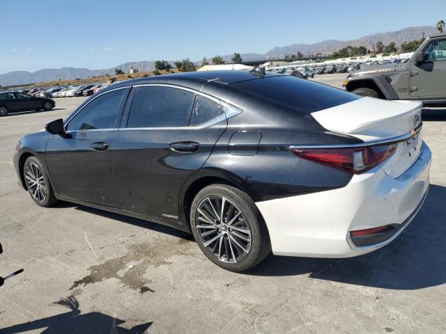 Photo 2 from auction – 2022 LEXUS ES 300H BA with VIN 58ADA1C17NU016323