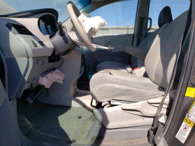Photo 7 from auction – 2013 TOYOTA SIENNA with VIN 5TDZK3DC6DS308784