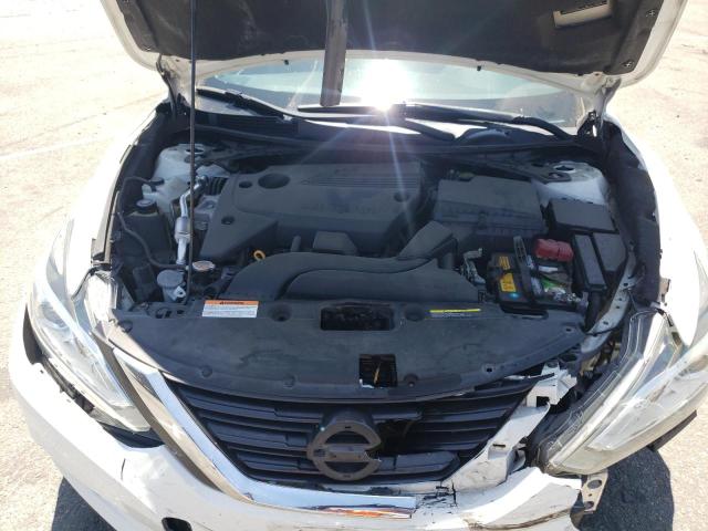 Photo 11 from auction – 2016 NISSAN ALTIMA 2.5 with VIN 1N4AL3AP6GC230049