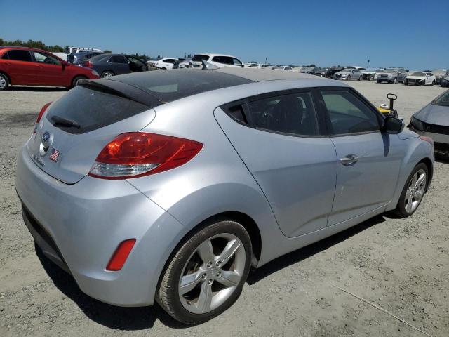 Photo 3 from auction – 2013 HYUNDAI VELOSTER with VIN KMHTC6AD0DU178963