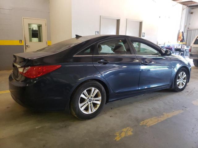 Photo 3 from auction – 2012 HYUNDAI SONATA GLS with VIN 5NPEB4AC9CH395514