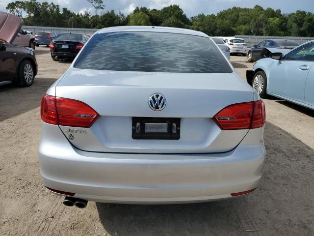 Photo 6 from auction – 2014 VOLKSWAGEN JETTA BASE with VIN 3VW2K7AJXEM325274