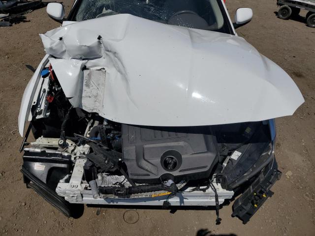 Photo 11 from auction – 2019 JAGUAR XE PREMIUM with VIN SAJAD4FX2KCP46585