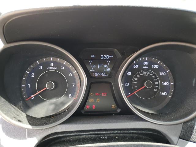Photo 9 from auction – 2016 HYUNDAI ELANTRA SE with VIN 5NPDH4AE3GH725780