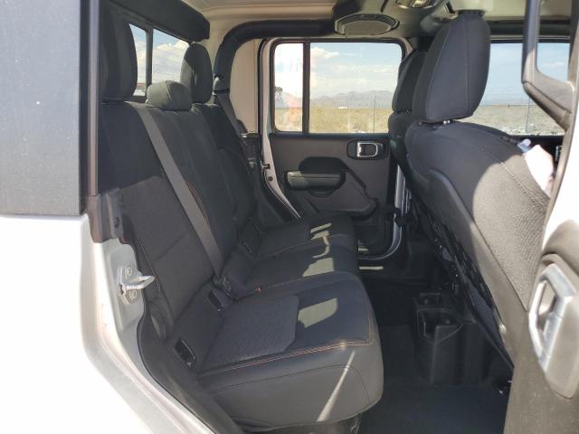 Photo 10 from auction – 2022 JEEP GLADIATOR with VIN 1C6JJTEG4NL114265
