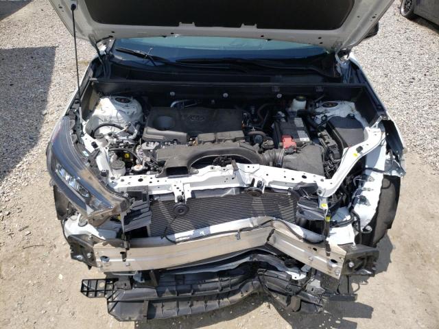 Photo 11 from auction – 2021 TOYOTA RAV4 LE with VIN 2T3F1RFV7MW165186