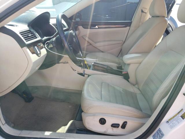 Photo 7 from auction – 2012 VOLKSWAGEN PASSAT SEL with VIN 1VWCP7A32CC060677