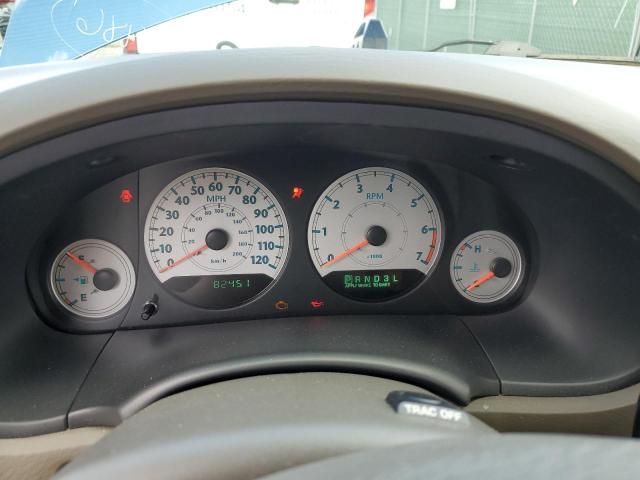 Photo 9 from auction – 2005 CHRYSLER TOWN & COU with VIN 2C4GP54L65R291886