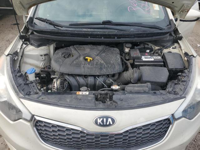 Photo 11 from auction – 2014 KIA FORTE LX with VIN KNAFK4A60E5206215