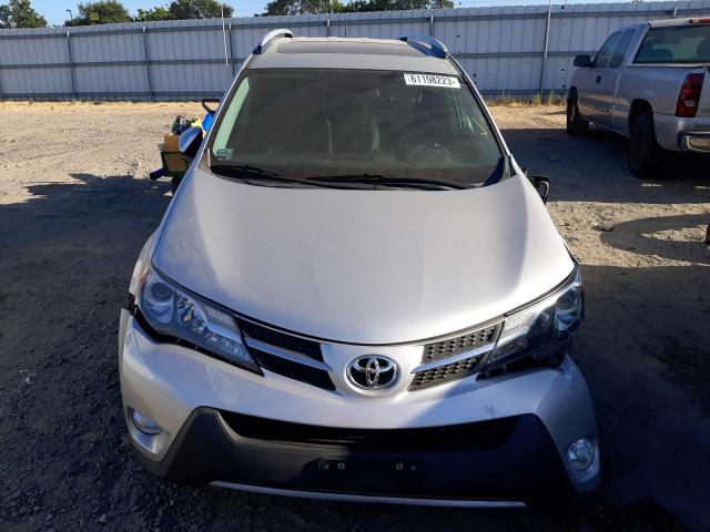 Photo 5 from auction – 2015 TOYOTA RAV4 XLE with VIN 2T3RFREV9FW340329