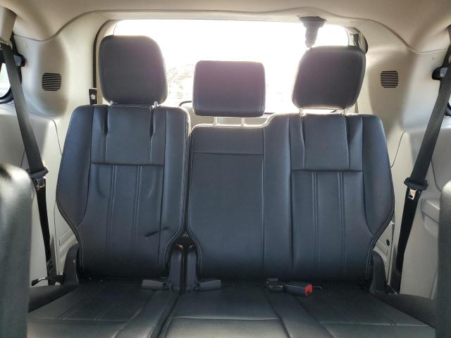 Photo 10 from auction – 2012 CHRYSLER TOWN & COU with VIN 2C4RC1BG2CR222533