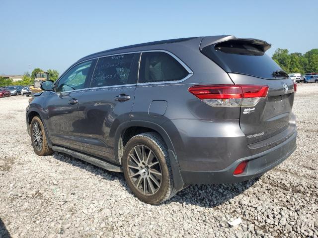 Photo 2 from auction – 2018 TOYOTA HIGHLANDER with VIN 5TDKZRFH5JS530138