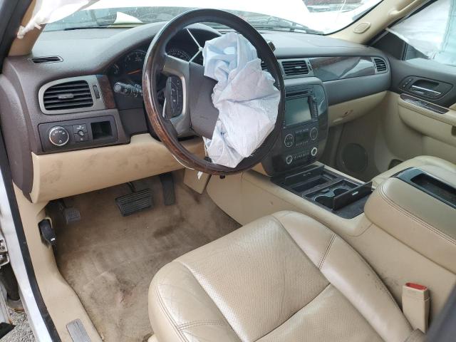 Photo 8 from auction – 2011 GMC YUKON DENA with VIN 1GKS2EEF0BR369702
