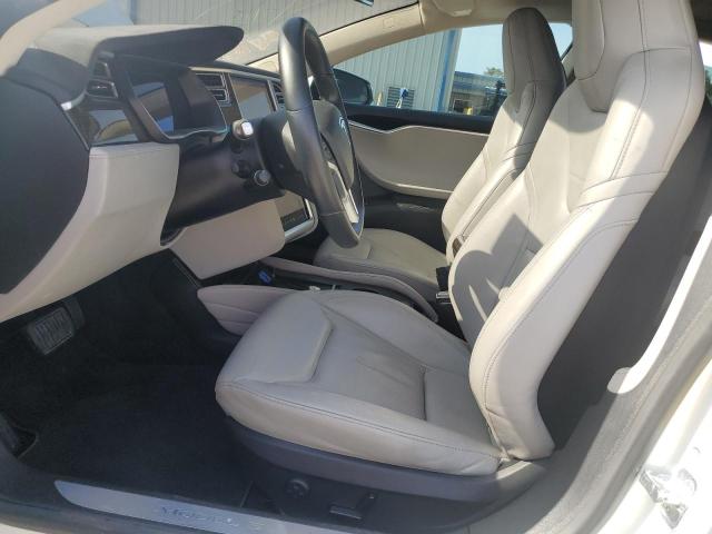 Photo 7 from auction – 2016 TESLA MODEL S with VIN 5YJSA1E28GF123725