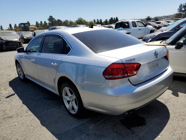 Photo 2 from auction – 2015 VOLKSWAGEN PASSAT S with VIN 1VWAT7A34FC100927