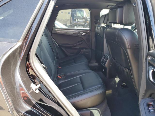Photo 10 from auction – 2016 PORSCHE MACAN S with VIN WP1AB2A50GLB40125