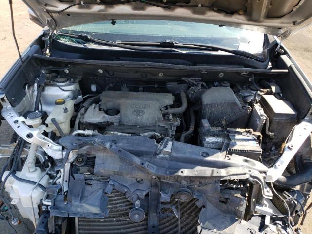 Photo 12 from auction – 2015 TOYOTA RAV4 XLE with VIN 2T3RFREV2FW353746