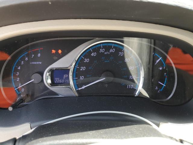 Photo 9 from auction – 2011 TOYOTA SIENNA XLE with VIN 5TDYK3DC5BS093259
