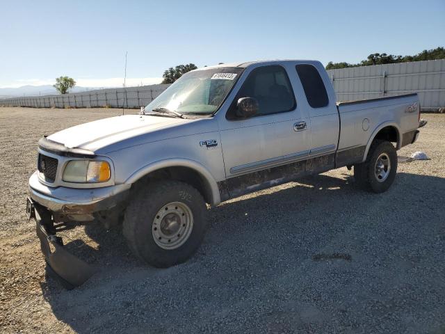 FORD F150 2002 con VIN 1FTRX18L62NB06708 - Foto de la subasta
