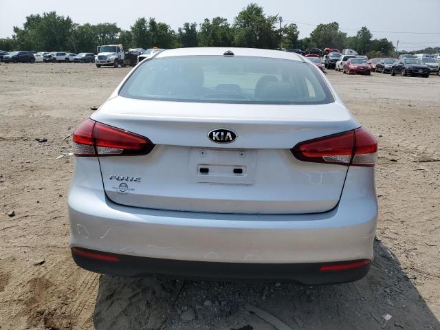 Photo 6 from auction – 2018 KIA FORTE LX with VIN 3KPFK4A72JE202385