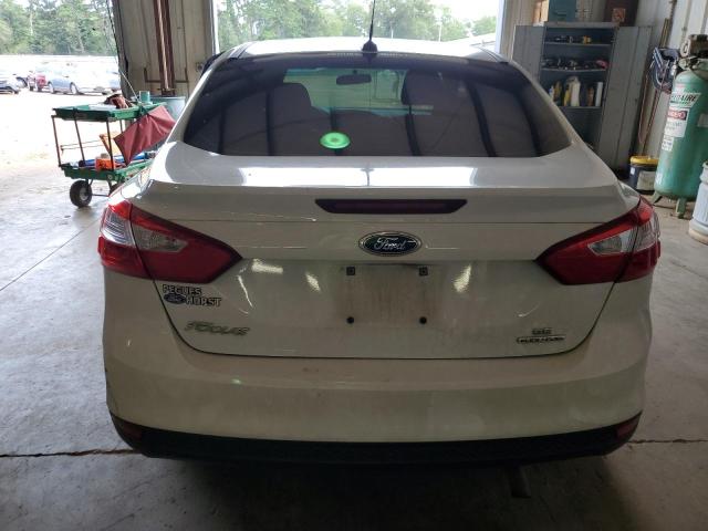 Photo 6 from auction – 2014 FORD FOCUS SE with VIN 1FADP3F22EL412925