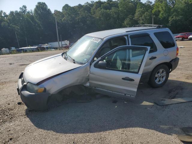 Photo 1 from auction – 2005 FORD ESCAPE XLT with VIN 1FMYU93135KB75396