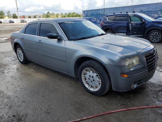 Photo 12 from auction – 2006 CHRYSLER 300 with VIN 2C3KA43R76H262095