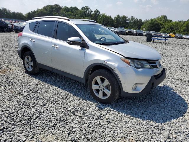 Photo 4 from auction – 2014 TOYOTA RAV4 XLE with VIN JTMWFREV6EJ007988